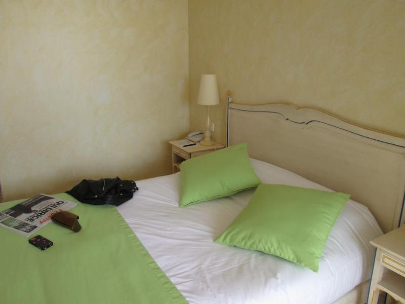 Hotel Ariane Істр Екстер'єр фото