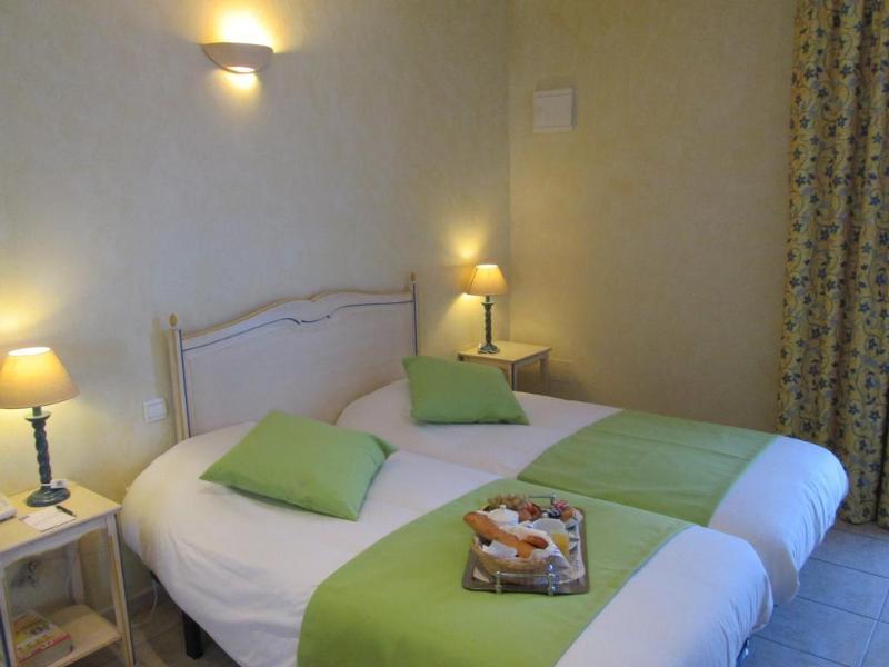 Hotel Ariane Істр Екстер'єр фото