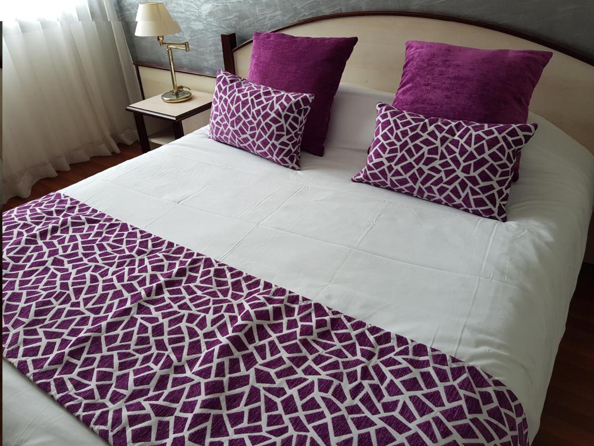Hotel Ariane Істр Екстер'єр фото