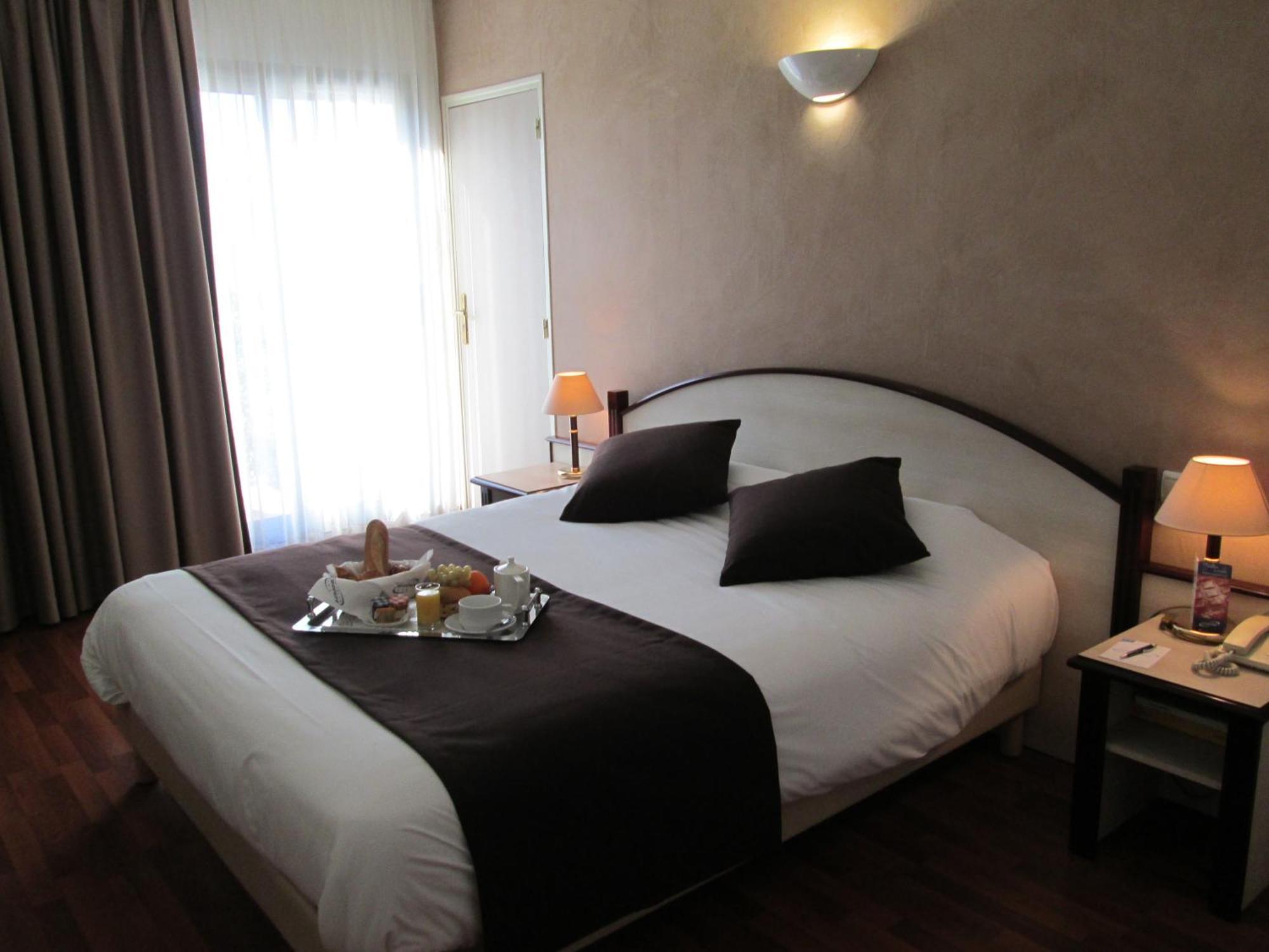Hotel Ariane Істр Екстер'єр фото