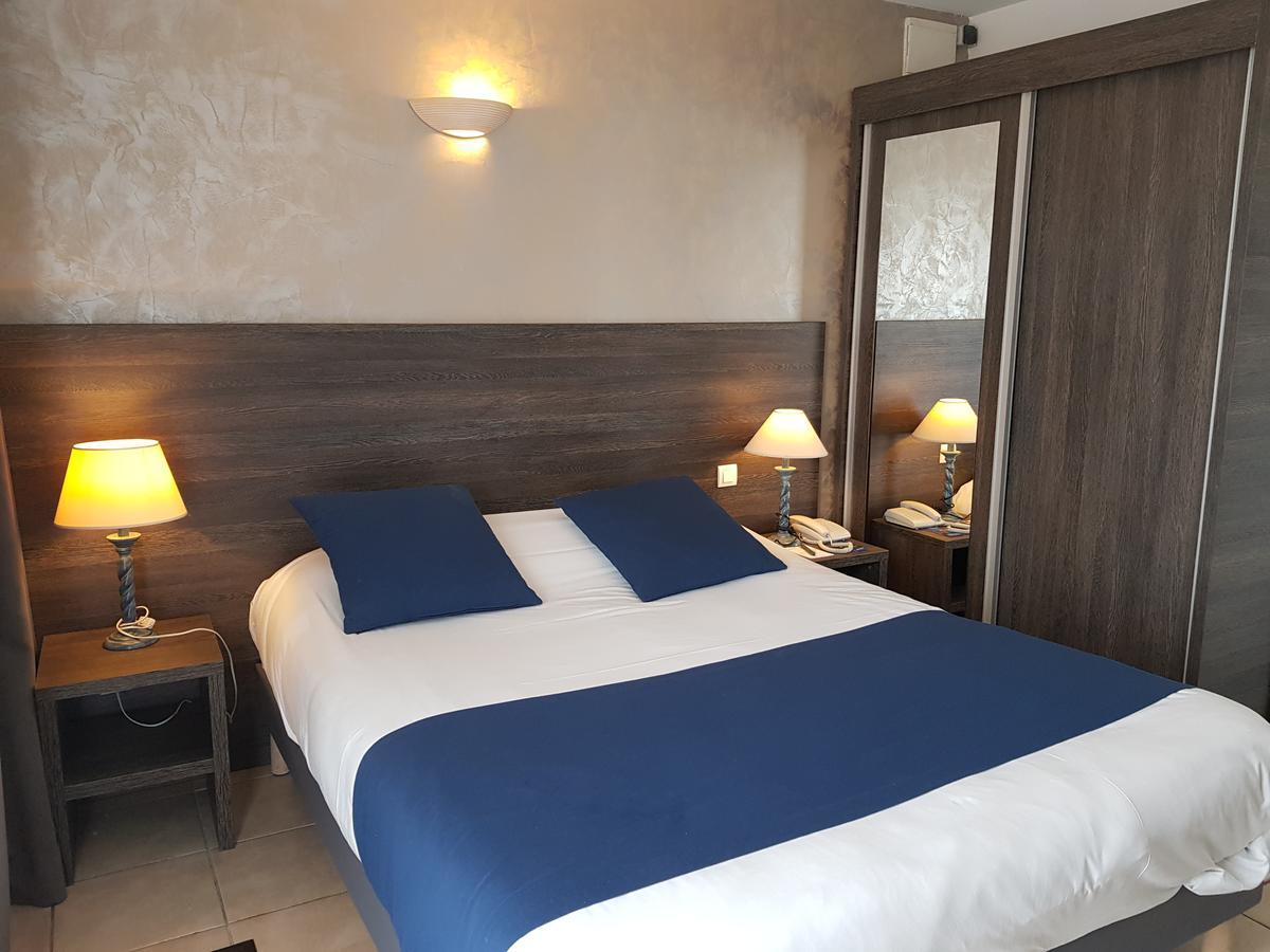 Hotel Ariane Істр Екстер'єр фото